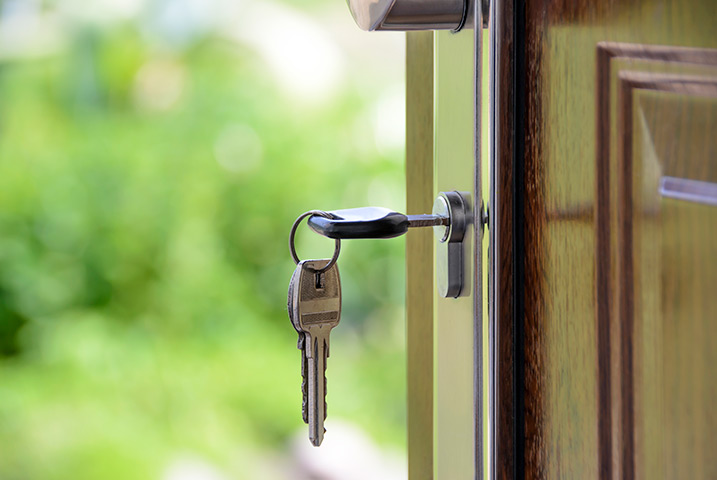 A2B Locks are able to provide local locksmiths in Southport to repair your broken locks. 